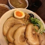 麺や マルショウ - 年に一度の鶏白湯つけ麺&台湾ミンチ・チャーシュー増し(2014/12)