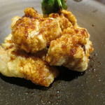 鳥長 - 鶏の唐揚げ、獅子唐と2