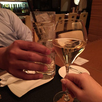 DINING 六区 - ジンジャエール甘口と泡で乾杯♬