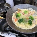 極楽うどん TKU - クラムチャウダーうどん