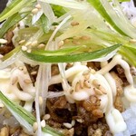 ニボシの恵 - チャーマヨ丼