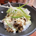 ニボシの恵 - チャーマヨ丼