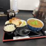 極楽うどん TKU - 鶏天タルタル定食　おいしいカレーうどん