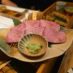 肉匠 コギヤ 宴庭  - 上タン塩