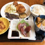 居酒屋うさぎや - 