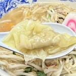 新御茶ノ水 萬龍 - トロッとしたワンタン