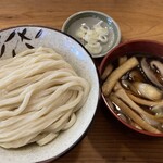 元祖武蔵野うどん めんこや - きのこ汁うどん（並盛・紅）
