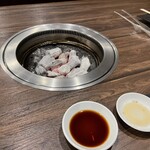 炭火焼肉 久 - 