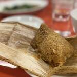 味仙 - (*/ω＼*)ｷｬｰ!!
      立派なおむすびのようなちまきが登場！