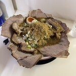 ラーメン麺雅 - 料理写真:ガチ煮干し（中）＋チャーシュー