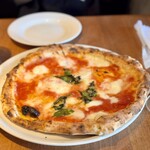 PIZZERIA ONDA - 水牛モッツァレラのマルゲリータ