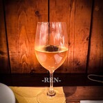 生ハムとワイン メッシタフランコ - ROMAGNA ALBANA DOLCE 2024