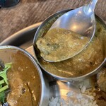 インド家庭料理 ammikallu - 