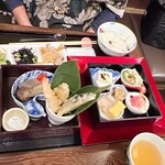 泊舟 - 燈火点心