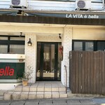 ラ・ヴィータ・エ・ベッラ - 