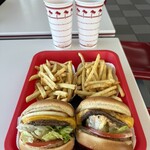 ＩＮ-N-ＯＵＴ ＢＵＲＧＥＲ - 『Cheese Burger Animal Style $3,25』 『French Fry $2,25』 『drink $2,25』