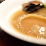 趙楊 - 鹿茸杜仲燒排翅（しかのふくろづのととちゆうとふかひれにこみ） 