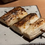 焼鳥 おみ乃 - マコモダケ