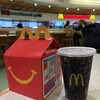 McDonald's - ドリンク写真:『Happy Meal Cheese Burger $7,69』 ※Kids Fry 『drink S $0,60』