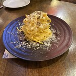 ラ・ピッコラ・ターヴォラ - 