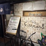 いかれたヌードル フィッシュトンズ - 