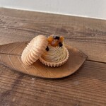 料理店Lobélie - フォワグラ最中2013 これは絶対食べたい！