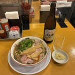 濃厚中華そば よし田 - 