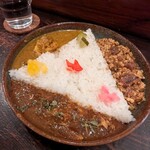 CURRY BAR シューベル - 