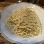 風雲児 - 普通盛りの麺