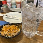 日本栄光酒場 ロッキーカナイ - 1杯目の酎ハイは、「大凶」でメガジョッキにグレードアップ！幸先、良し！！