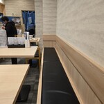 貝麺 あおみ - 店内