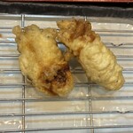 揚げたて天ぷら から天 - 牡蠣２個