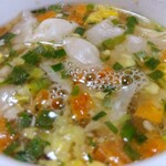 ニコニコ亭 - ホットワンタン