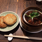 Jasu min - 黒酢鳥と葱油餅