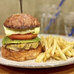 No.18 - アボカドチーズバーガー