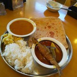 インディアン・レストラン　ロタ - 土曜日のバングラデシュカレーセット