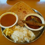 インディアン・レストラン　ロタ - 土曜日のバングラデシュカレーセット