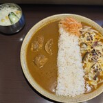 けらら - ダブルセット（チキンカレー＋なすとトマトのカレー）[1,200円]
＋ 炙りチーズ[200円]2