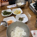 개미집 西面店 - おかず＆ご飯