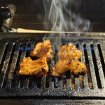 深夜焼肉 だいちゃん - シマチョウ、アカセン