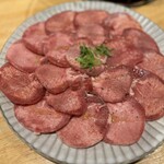 ホルモン焼もんもん - 