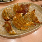 栄 - 