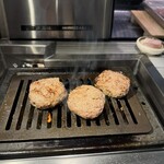 馬車道ハンバーグ - 