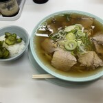 高円寺 ともちんラーメン - 中華そば（850円）＋めし（無料）