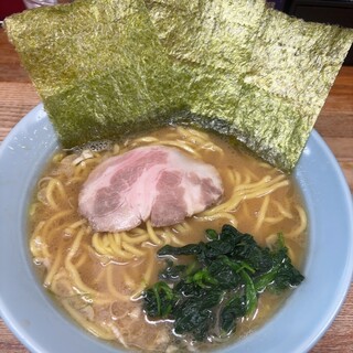横浜ラーメン はま家_0