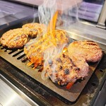 馬車道ハンバーグ - 