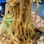自家製モッチリ麺