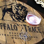 TOKYO Whisky Library - 