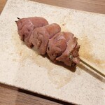 焼鳥 弥栄 - 肝（レバー）は必食です！