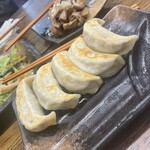 肉汁餃子のダンダダン - 焼き餃子、肉汁溢れる